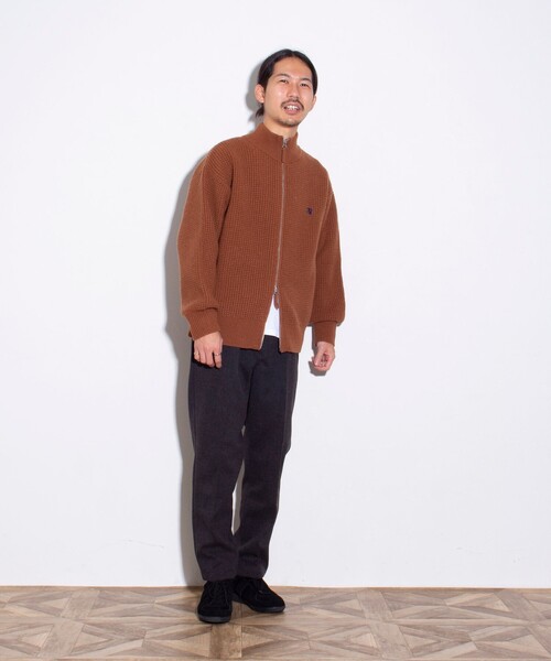 GLOSTER（グロスター）の「【ユニセックス】FR刺繍 ラムウール ワッフルZIPカーディガン（ニット/セーター・メンズ・ネイビー/グレー/キャメル・S/M/L）」の21枚目の写真