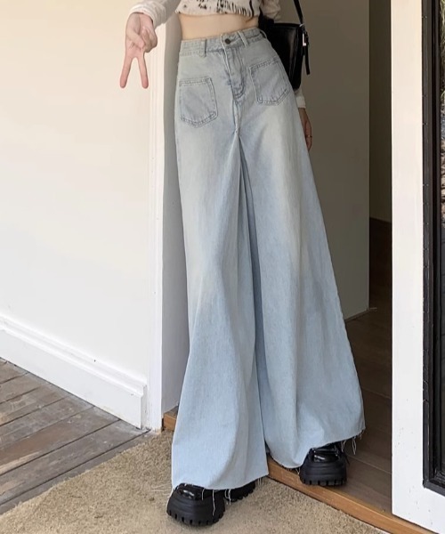 GEMEDA(ジェメダ)の「ハイウエストワイドフルレングスデニムパンツ(デニムパンツ・レディース・ネイビー/ライトブルー・S/M/L)」の7枚目の写真