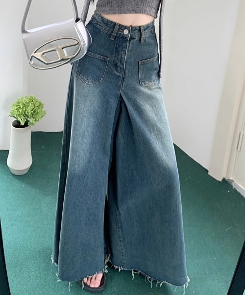 GEMEDA(ジェメダ)の「ハイウエストワイドフルレングスデニムパンツ(デニムパンツ・レディース・ネイビー/ライトブルー・S/M/L)」の22枚目の写真