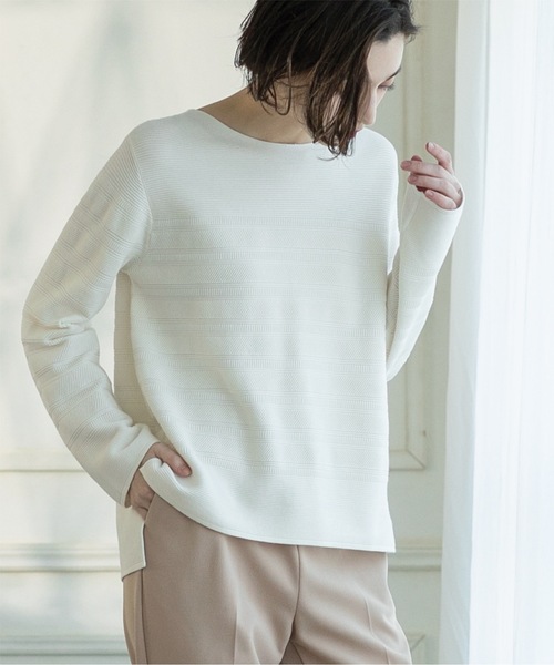 OPAQUE.CLIP(オペークドットクリップ)の「◆6color/ボートネックニット【UV/洗濯機洗い可】(ニット/セーター・レディース・ホワイト/ライトイエロー系/グレー/ホワイト系3/ブラック/ライトブルー・34/36/38/40/42)」の2枚目の写真