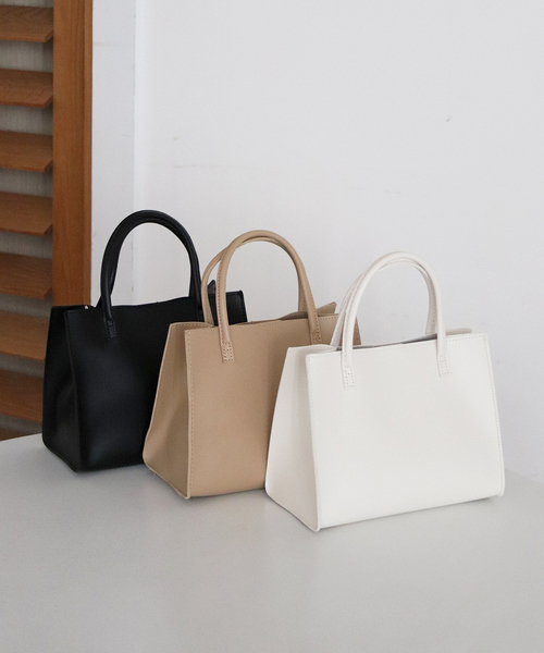 Rouge vif la cle（ルージュヴィフラクレ）の「2WAYスクエアショルダーバッグ（ショルダーバッグ・レディース・ブラック/ベージュ/ホワイト・フリー）」の6枚目の写真