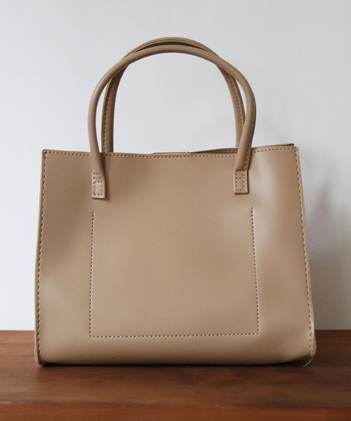 Rouge vif la cle（ルージュヴィフラクレ）の「2WAYスクエアショルダーバッグ（ショルダーバッグ・レディース・ブラック/ベージュ/ホワイト・フリー）」の17枚目の写真