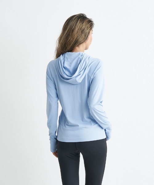 ROXY（ロキシー）の「SPIRITED ZIP HOODIE/ロキシー速乾UVカット付き３Dシルエットジップアップフーディ（パーカー・レディース・ミント/ホワイト/ブラック・LARGE/SMALL/MEDIUM）」の12枚目の写真