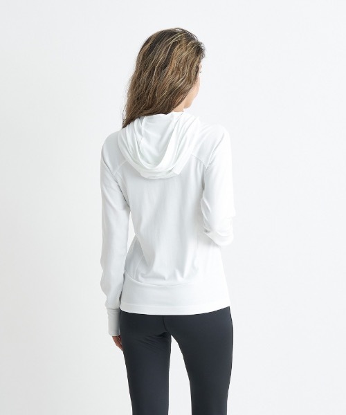 ROXY（ロキシー）の「SPIRITED ZIP HOODIE/ロキシー速乾UVカット付き３Dシルエットジップアップフーディ（パーカー・レディース・ミント/ホワイト/ブラック・LARGE/SMALL/MEDIUM）」の4枚目の写真