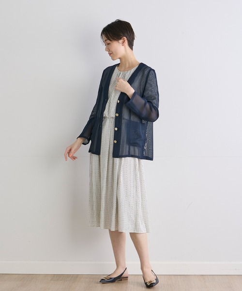 INED CLARO（イネドクラロ）の「ライトメッシュクロスジャケット（ノーカラージャケット・レディース・ブラウン/ネイビー・11号/9号）」の11枚目の写真