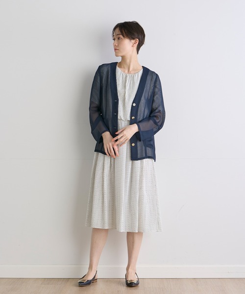 INED CLARO（イネドクラロ）の「ライトメッシュクロスジャケット（ノーカラージャケット・レディース・ブラウン/ネイビー・11号/9号）」の12枚目の写真