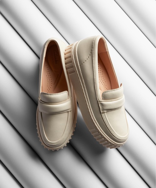 Clarks（クラークス）の「Mayhill Cove / メイヒルコーブ（クリームレザー）（スリッポン・レディース・ホワイト・UK6/UK5.5/UK5/UK4.5/UK4/UK3.5/UK3）」の9枚目の写真