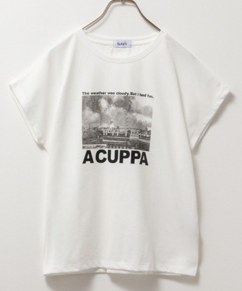 NAVY(ネイビー)の「NAVY フォトプリントTシャツ(Tシャツ/カットソー・レディース・マスタード/ホワイト/グレイッシュベージュ・M/L/S/XL)」の4枚目の写真