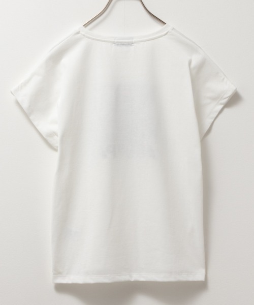 NAVY(ネイビー)の「NAVY フォトプリントTシャツ(Tシャツ/カットソー・レディース・マスタード/ホワイト/グレイッシュベージュ・M/L/S/XL)」の5枚目の写真