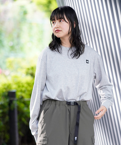 THE NORTH FACE(ザノースフェイス)の「《WEB限定》【THE NORTH FACE / ザ ノースフェイス】L/S Small Box Logo Tee(Tシャツ/カットソー・メンズ・チャコールグレー/ブラック/ホワイト・LARGE/MEDIUM/X-LARGE)」の3枚目の写真