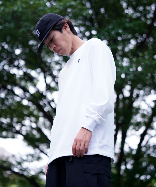 THE NORTH FACE(ザノースフェイス)の「《WEB限定》【THE NORTH FACE / ザ ノースフェイス】L/S Small Box Logo Tee(Tシャツ/カットソー・メンズ・チャコールグレー/ブラック/ホワイト・LARGE/MEDIUM/X-LARGE)」の15枚目の写真