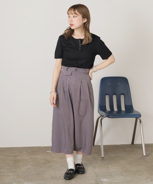 BLANK　（ブランク）の「Henry Neck T-Shirt / ヘンリーネックT 半袖（Tシャツ/カットソー・レディース・ホワイト/ライトグレー/ブラック/ライトブルー・FREE）」の9枚目の写真