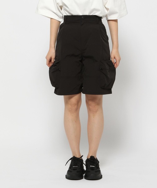 Anui(アニュイ)の「【UNISEX/2サイズ展開】ミドルトラックパンツ(カーゴパンツ・レディース・チャコールグレー/ブラック・MEDIUM/SMALL)」の14枚目の写真