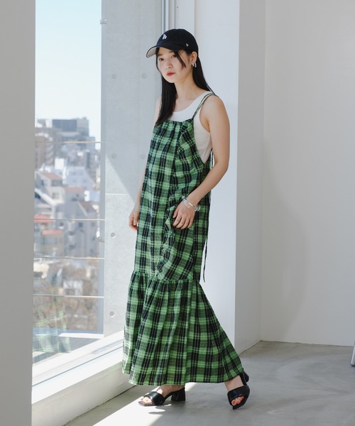 【タグ付き】kastane カップ付ワンピ Unevenbicolordress Kastane カスタネ ウェーブ柄パイピングワンピース 新品未使用