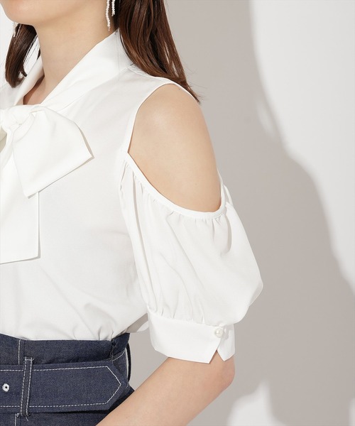 WILLSELECTION(ウィルセレクション)の「オープンショルダーリボンタイブラウス(シャツ/ブラウス・レディース・ピンク/オフホワイト/ネイビー/ブルー・FREE)」の9枚目の写真