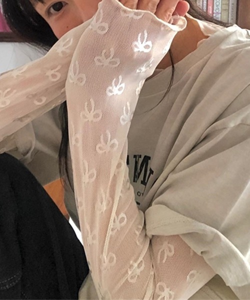 LYEON(リヨン)の「リボンチュールトップス(Tシャツ/カットソー・レディース・ブラック/オフホワイト・FREE)」の3枚目の写真