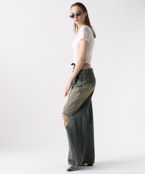 FOREVER 21（フォーエバー トゥエンティーワン）の「【2024SS】ダメージ加工デニム（デニムパンツ・レディース・ブルー・SMALL/MEDIUM/LARGE）」の17枚目の写真