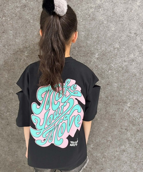 THE CASUAL(カジュアル)の「オーバーサイズ エンプティショルダー Tシャツ(Tシャツ/カットソー・キッズ・オフホワイト/ベージュ/杢グレー/ホワイト系/ブラック/ミント/ダークグリーン/チャコール/ホワイト系その他/グリーン系その他/グレー系その他/チャコールグレー/ブラック系その他/ホワイト系その他2・110cm/120cm/130cm/140cm/150cm/160cm)」の6枚目の写真