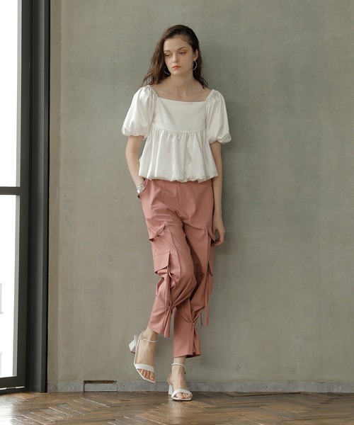 MIELI INVARIANT（ミエリインヴァリアント）の「2way Satin Balloon Blouse（シャツ/ブラウス・レディース・ブラック/ホワイト・FREE）」の6枚目の写真