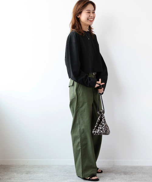 JOURNAL STANDARD relume（ジャーナルスタンダード　レリューム）の「《追加》ポンチクロップドプルオーバー（Tシャツ/カットソー・レディース・ブラック/ホワイト・FREE）」の4枚目の写真