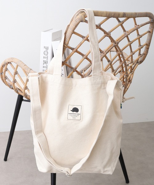 SCANDINAVIAN FOREST（スカンジナビアン・フォレスト）の「SCANDINAVIAN FOREST　キャンバストートBAG（トートバッグ・メンズ・ブラック/ナチュラル/ベージュ系その他/チャコール・F）」の4枚目の写真