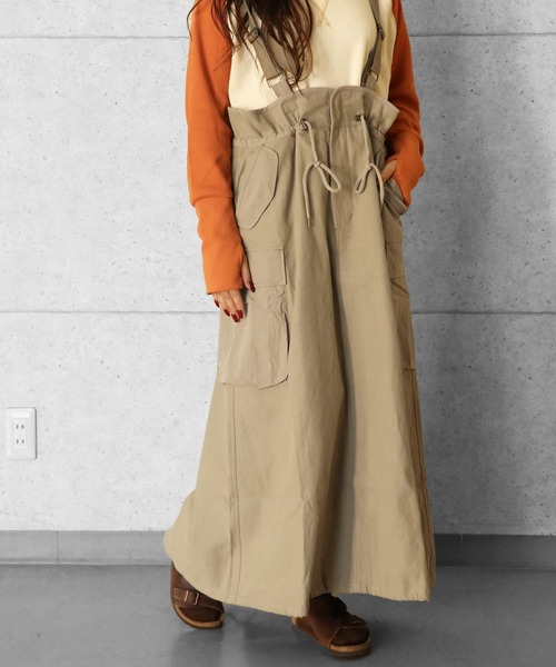 KRIFF MAYER Lady's Collection(クリフメイヤーレディースコレクション)の「ミリタリーサスペンダースカート(スカート・レディース・ブラック/カーキ/カラフル/ベージュ/ダークブルー・MEDIUM/LARGE)」の1枚目の写真