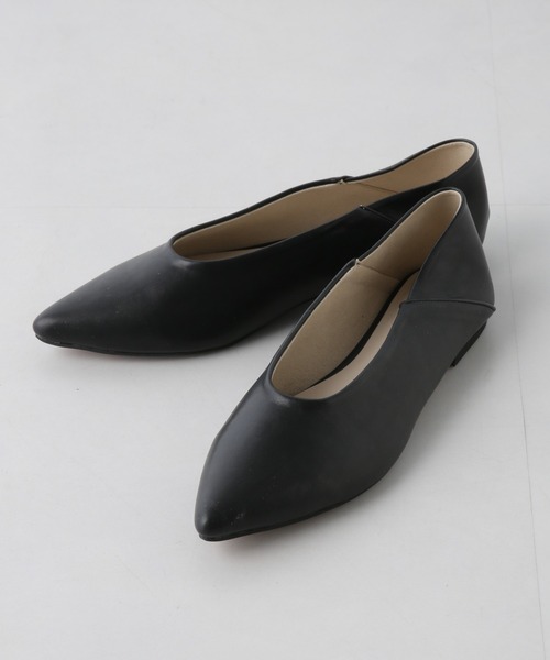 NANO universe(ナノユニバース)の「アーモンドトゥバレエシューズ(バレエシューズ・レディース・ベージュ/ブラック・38/37/36)」の5枚目の写真