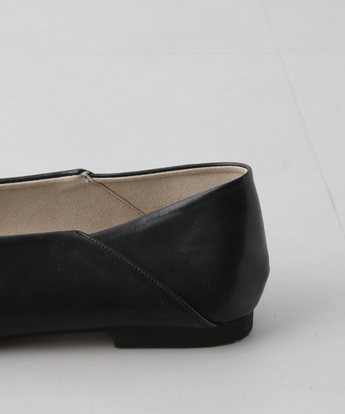 NANO universe(ナノユニバース)の「アーモンドトゥバレエシューズ(バレエシューズ・レディース・ベージュ/ブラック・38/37/36)」の10枚目の写真