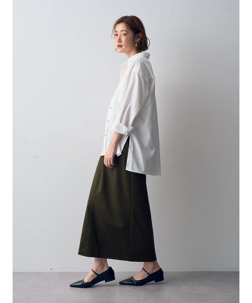 YECCA VECCA(イェッカヴェッカ)の「ロングシャツ(シャツ/ブラウス・レディース・オフホワイト/ブルー/ベージュ/ネイビー・FREE)」の8枚目の写真
