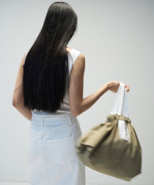 セール】《韓国発》【YURT(ユルト)】O Bento bag（トートバッグ）｜ear