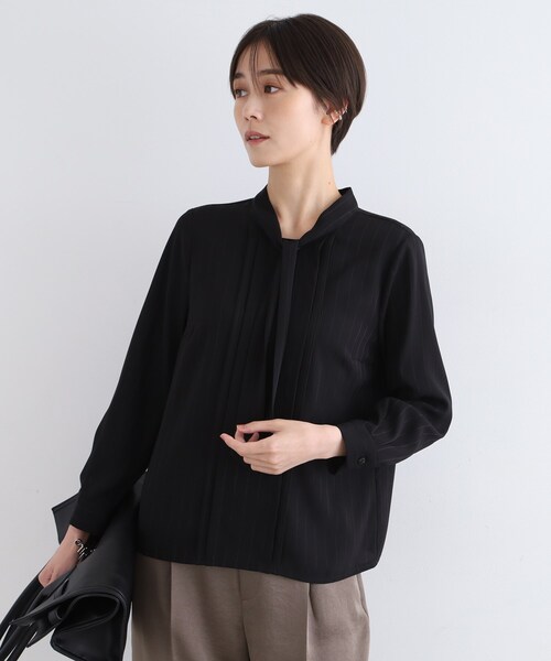 INDIVI（インディヴィ）の「◆【洗える】シアーストライプ柄ボウタイブラウス（シャツ/ブラウス・レディース・ホワイト/ブラック/ナチュラル・38/34/19/15 /13/05）」の2枚目の写真