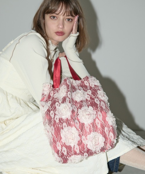 idem（イデム）の「lace rose satin bag / レースローズサテンバッグ（トートバッグ・レディース・クリーム/レッド・FREE）」の15枚目の写真