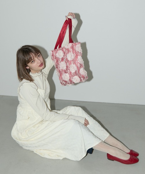 idem（イデム）の「lace rose satin bag / レースローズサテンバッグ（トートバッグ・レディース・クリーム/レッド・FREE）」の16枚目の写真