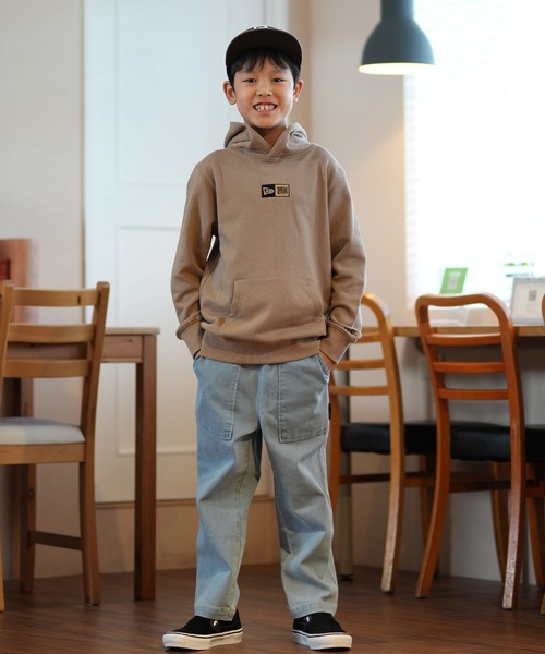 NEW ERA（ニューエラ）の「NEW ERA/ニューエラ キッズ パーカー Youth スウェット プルオーバーフーディー Box Logo 14325129/14325130（パーカー・キッズ・ベージュ/ブラック・140cm/150cm/160cm/130cm）」の7枚目の写真