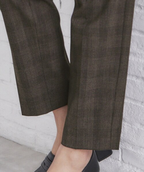 index（インデックス）の「◆サイドベルト付きストレッチテーパードパンツ【洗濯機洗い可/イージーアイロン/防シワ】（その他パンツ・レディース・グレー/チャコールグレー/ネイビー・42/36/38/40）」の22枚目の写真