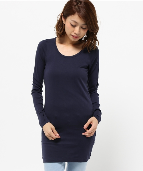 URCH RNA(アーチ アールエヌエー)の「M0156 スーピマフライスロングTシャツ(Tシャツ/カットソー・レディース・ブラック/ネイビー/オフホワイト/杢グレー/クリーム・MEDIUM)」の5枚目の写真
