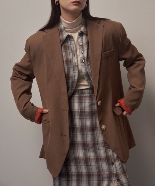 Solace（ソレイス）の「インサイドカラーテーラードジャケット（テーラードジャケット・レディース・ブラウン/グレー・FREE）」の22枚目の写真