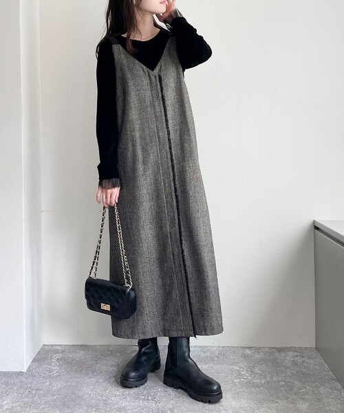 fredy emue（フレディエミュ）の「ツィード前開きキャミワンピース（ワンピース・レディース・チャコールグレー/ブラウン・36/38）」の2枚目の写真