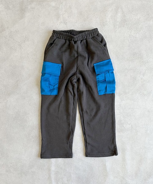 BIG FIELD（ビッグフィールド）の「カーゴスウェットパンツ（カーゴパンツ・キッズ・オフホワイト/チャコール/パープル・90/100/110/120/130/140/150）」の4枚目の写真