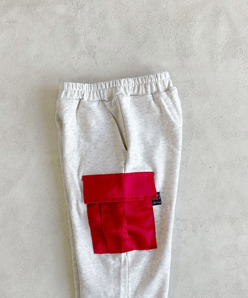 BIG FIELD（ビッグフィールド）の「カーゴスウェットパンツ（カーゴパンツ・キッズ・オフホワイト/チャコール/パープル・90/100/110/120/130/140/150）」の14枚目の写真