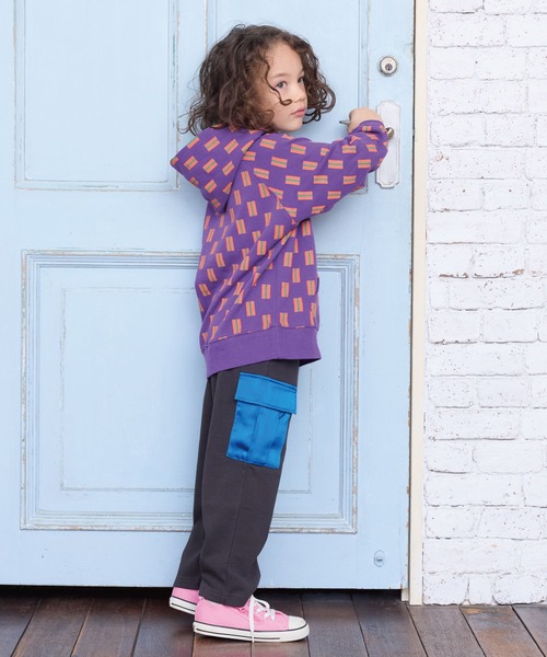 BIG FIELD（ビッグフィールド）の「カーゴスウェットパンツ（カーゴパンツ・キッズ・オフホワイト/チャコール/パープル・90/100/110/120/130/140/150）」の9枚目の写真