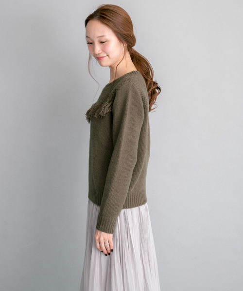 URBAN RESEARCH(アーバンリサーチ)の「UR フリンジニット(ニット/セーター・レディース・グレー/カーキ/ベージュ系その他・FREE)」の8枚目の写真