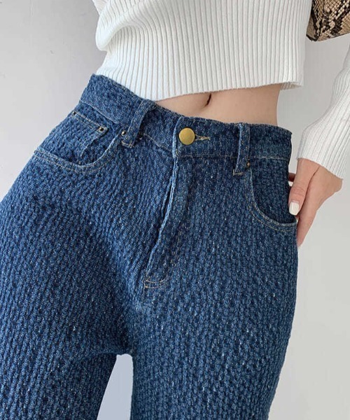 Coo+i(クーイ)の「ぽこぽこ生地ハイウエストストレートデニムパンツ(デニムパンツ・レディース・ブルー/ブラック・S/M/L)」の14枚目の写真