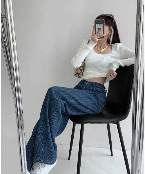 Coo+i(クーイ)の「ぽこぽこ生地ハイウエストストレートデニムパンツ(デニムパンツ・レディース・ブルー/ブラック・S/M/L)」の17枚目の写真