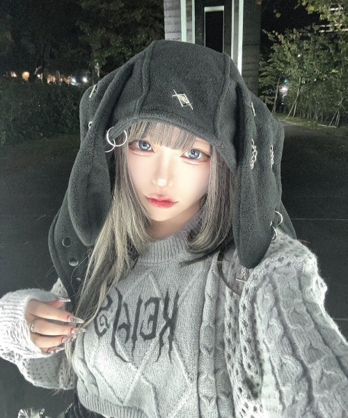 KsG(ケーエスジー)の「ロゴ入りショートニット(ニット/セーター・レディース・ブラック/グレー・フリー)」の10枚目の写真