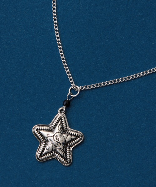 ANU（アヌ）の「vintage star necklace - ヴィンテージスターネックレス（ネックレス・レディース・ゴールド/シルバー・FREE）」の16枚目の写真