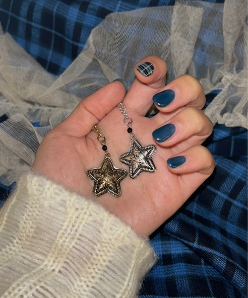 ANU（アヌ）の「vintage star necklace - ヴィンテージスターネックレス（ネックレス・レディース・ゴールド/シルバー・FREE）」の19枚目の写真