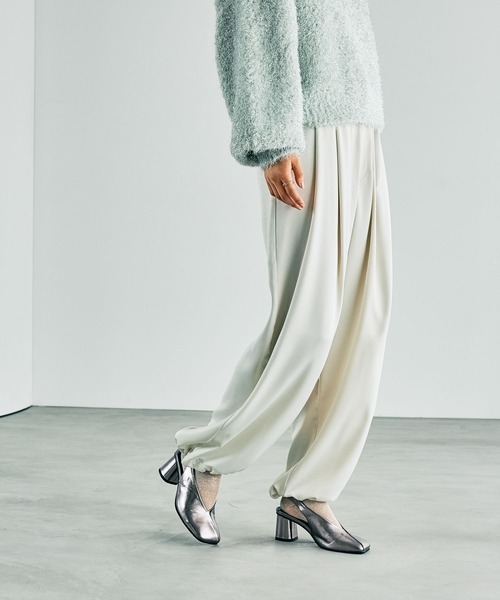 2タックサテンパンツ 253183（その他パンツ）｜LEPSIM（レプシィム）