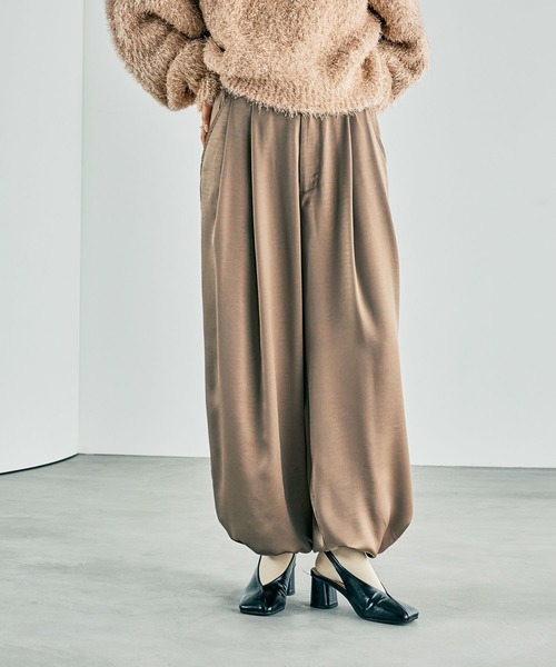 2タックサテンパンツ 253183（その他パンツ）｜LEPSIM（レプシィム）