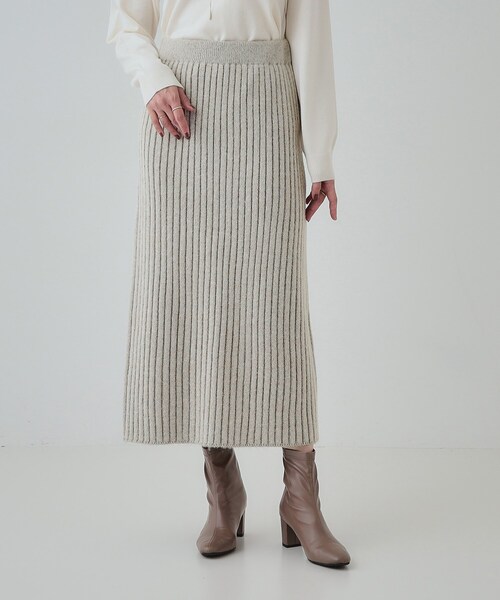 Cutie Blonde（キューティーブロンド）の「◆【セットアップ可】リブ編みの縦ラインですっきり見え ニットナロースカート（スカート・レディース・ライトベージュ/ブラック/スモーキーグリーン系・04/03/02/01）」の15枚目の写真